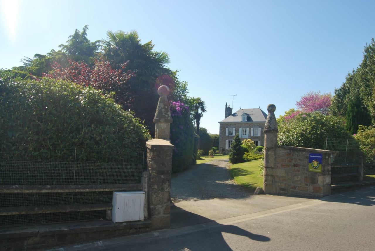 B&B Le Mesnil Saint-Senier-sous-Avranches ภายนอก รูปภาพ